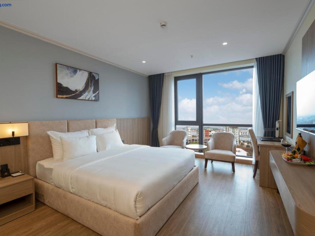 Hung Vuong Hotel