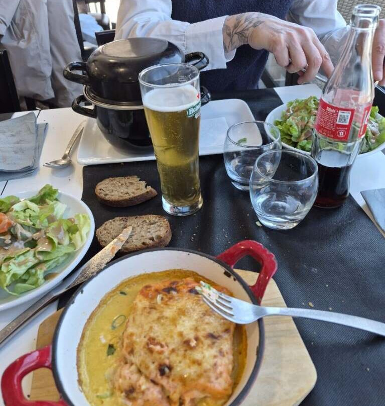 爱宝酒店主图