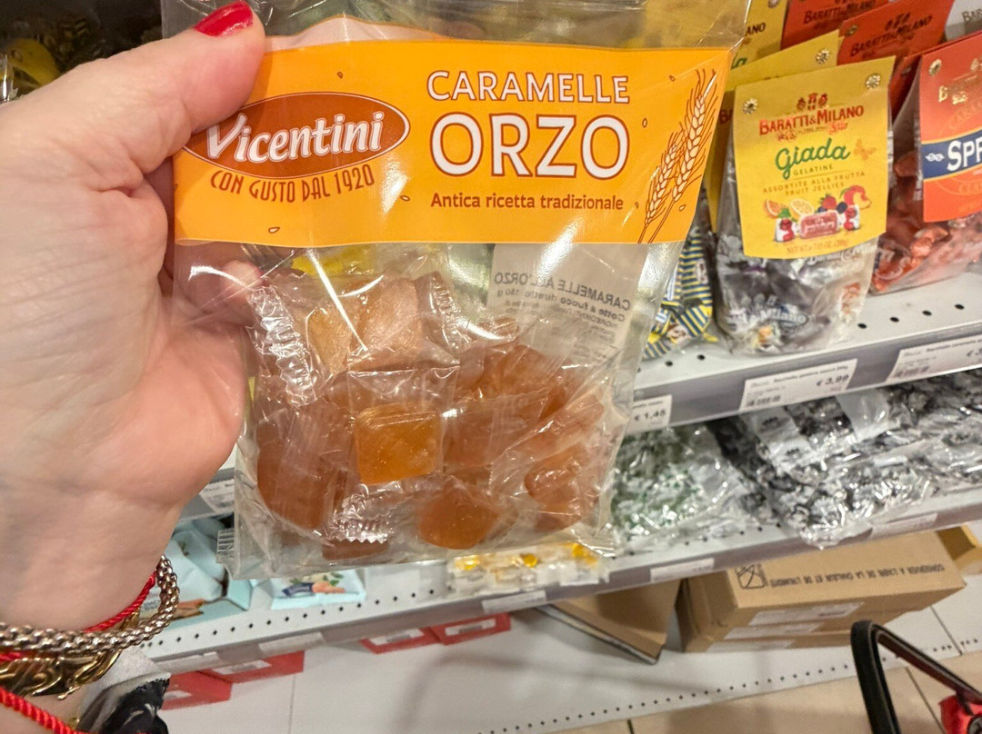 Spaccio Bauli-卡斯泰尔达扎诺必去景点