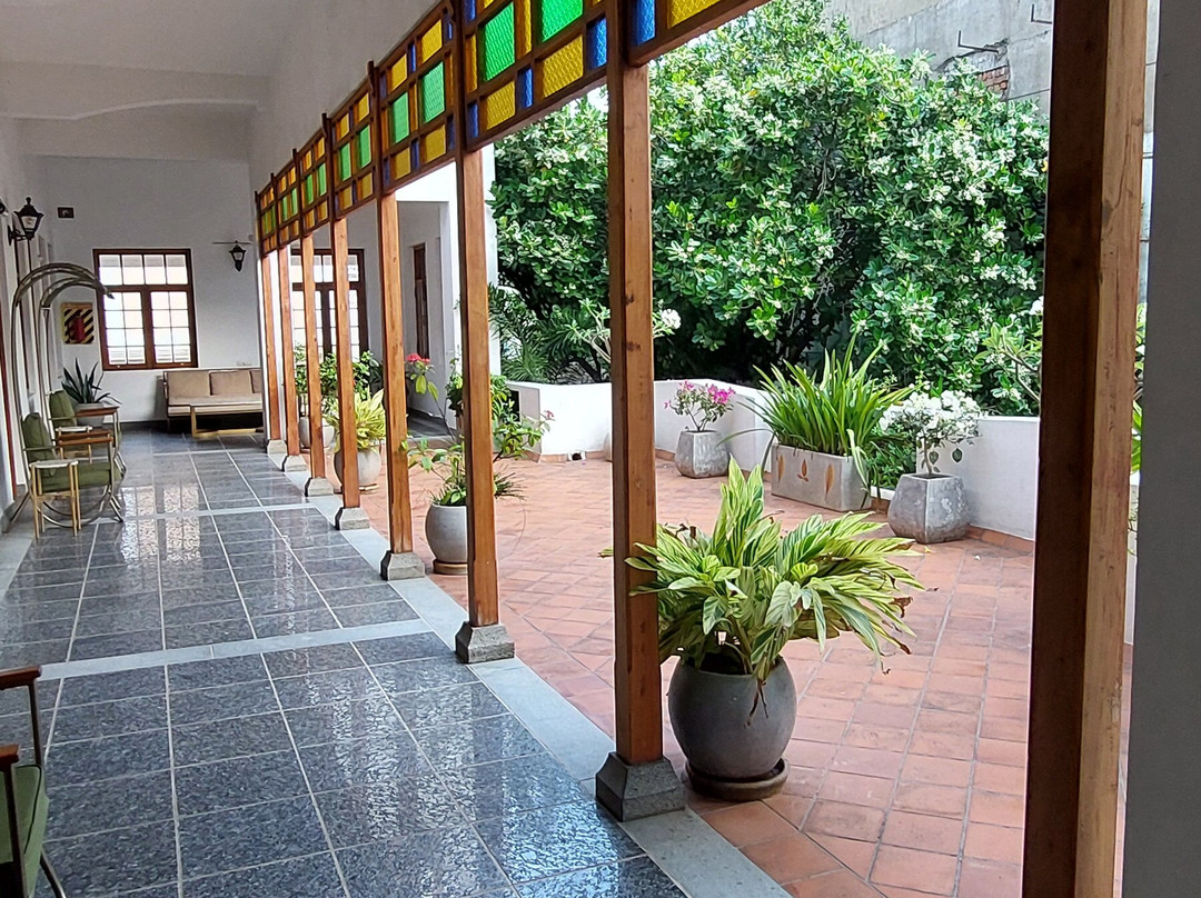 欧洲大酒店主图