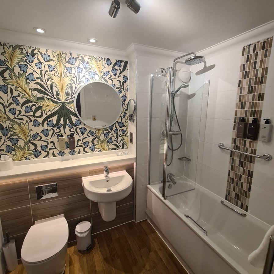 Warner Hotels - Thoresby Hall Hotel-浴室