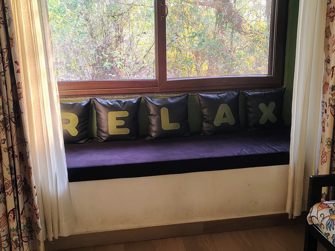 宁静丛林小屋主图