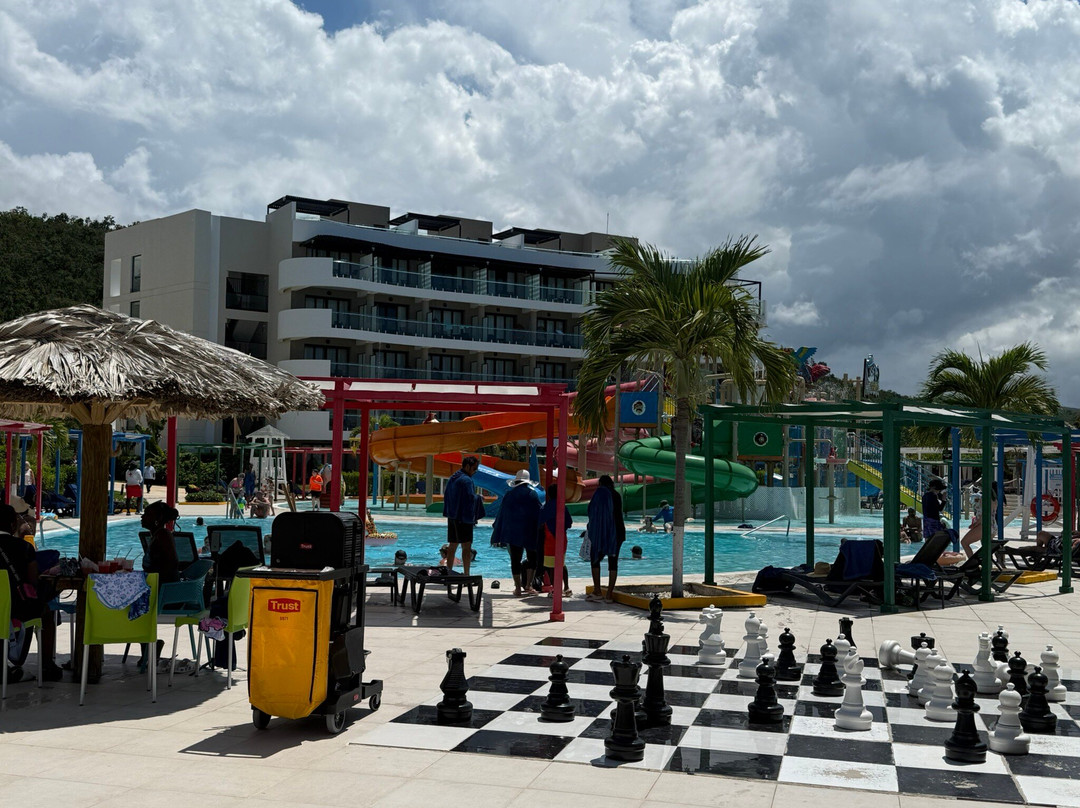 海洋伊甸湾酒店-限成人-全包主图