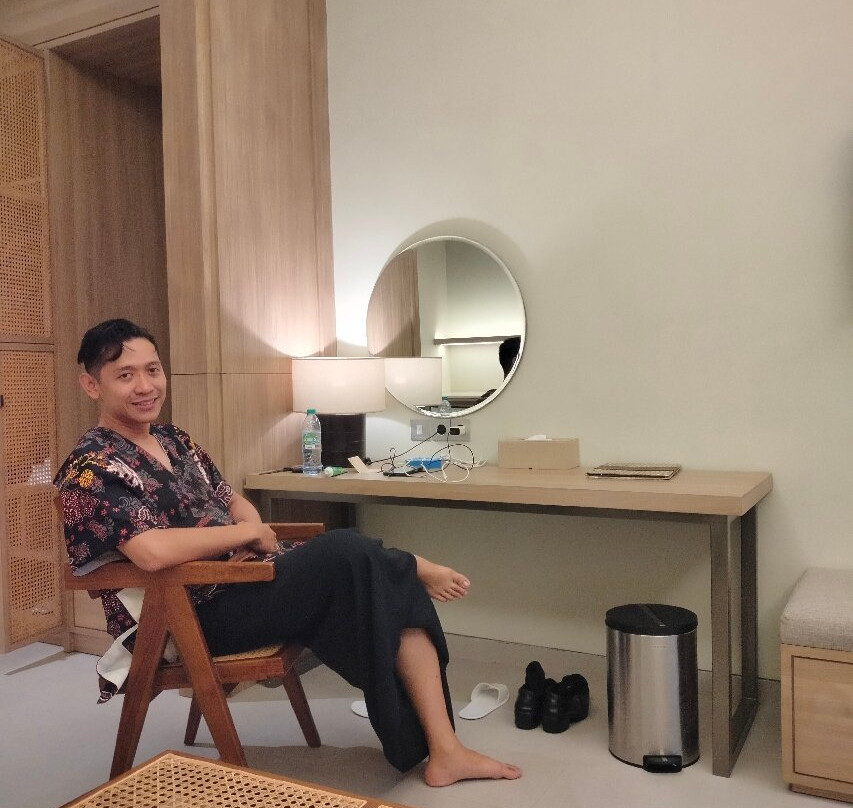 玛琅莎娜雅度假村主图