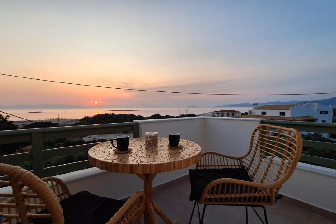 Aremar Elafonisos Apartments
