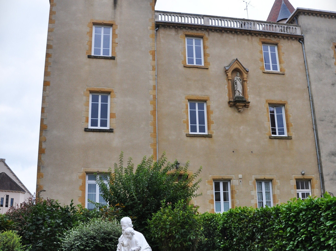 Parc Des Chapelains-Paray Le Monial必去景点