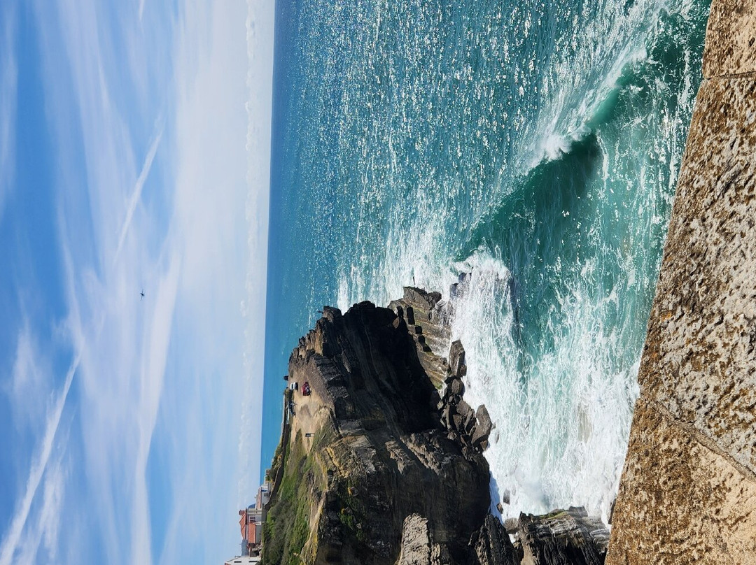 Praia das Azenhas do Mar-科拉雷斯必去景点