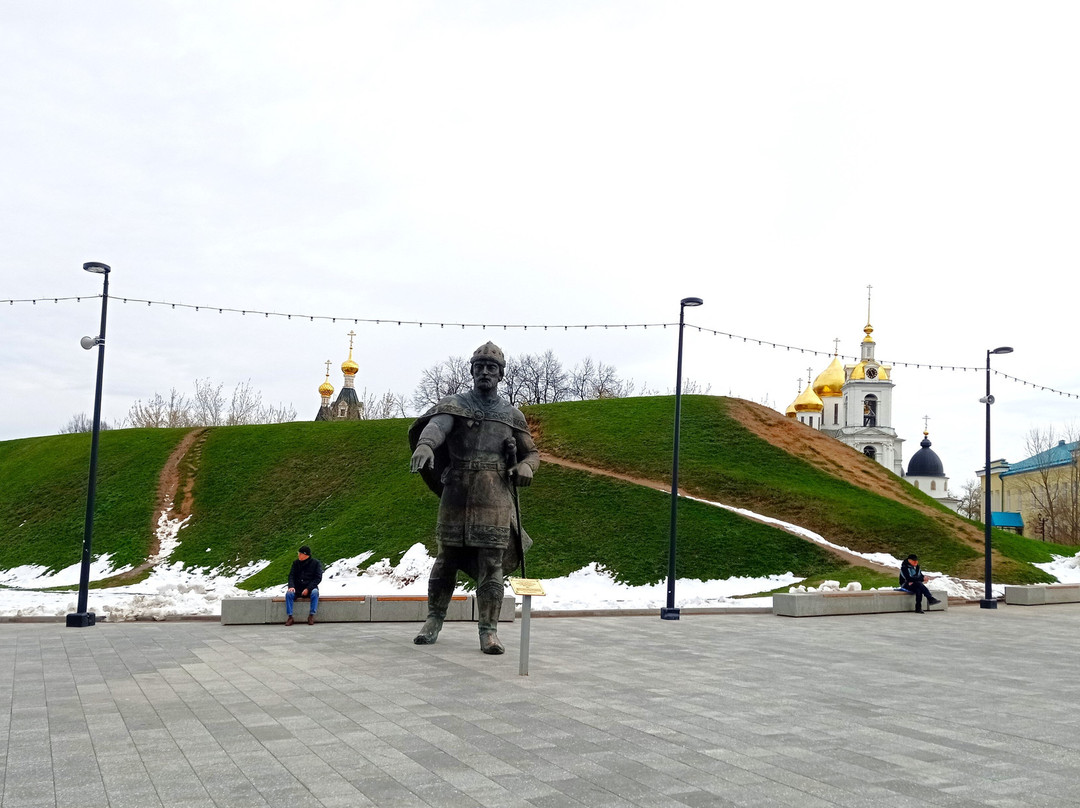 Yuriu Dolgorukiy Monument-Dmitrov必去景点