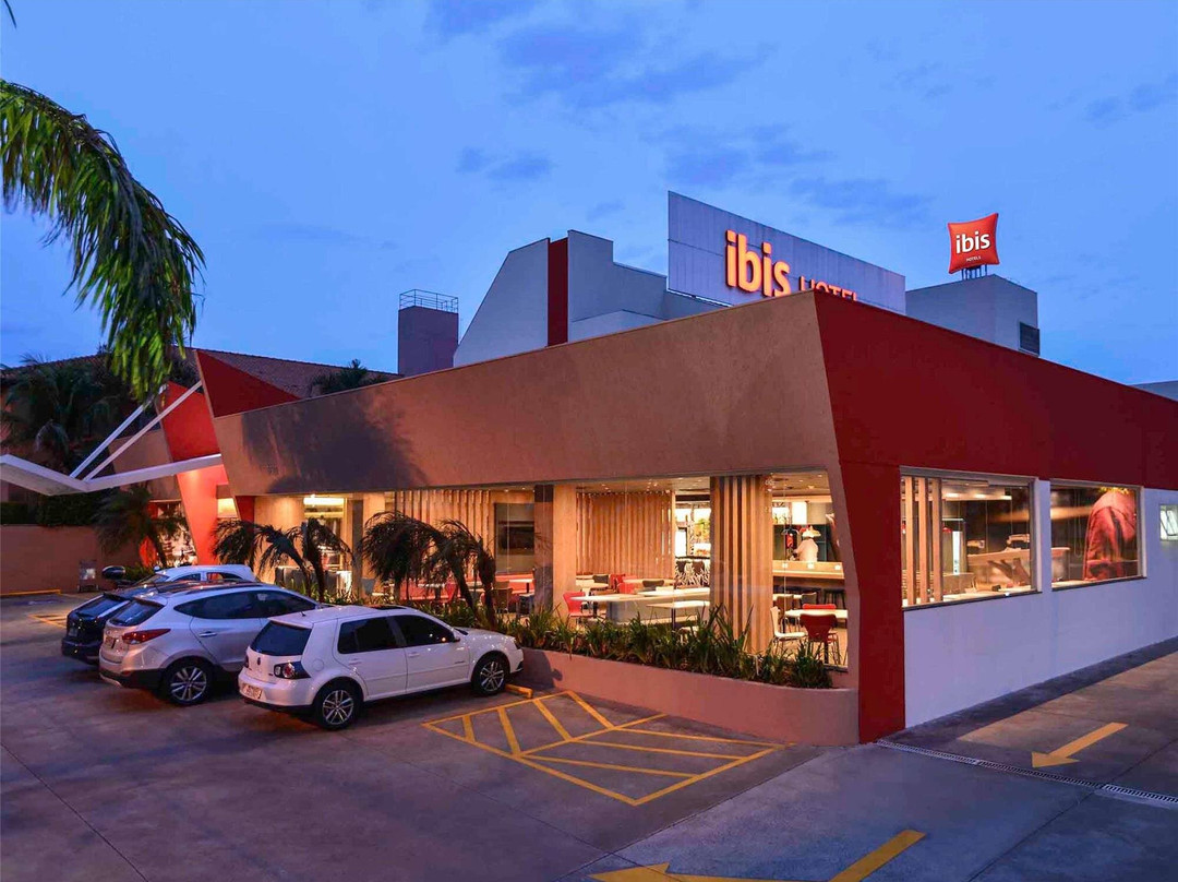 大坎普市酒店住宿-宜必思大坎普酒店
