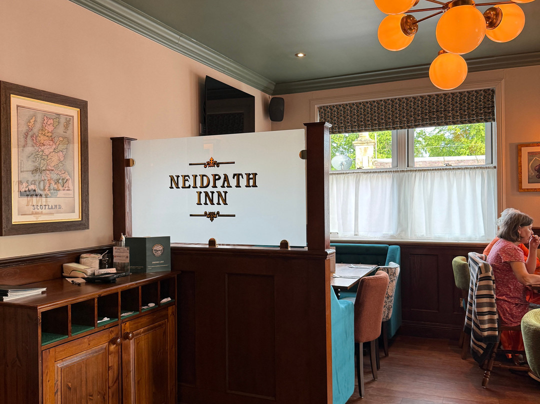 Neidpath Inn