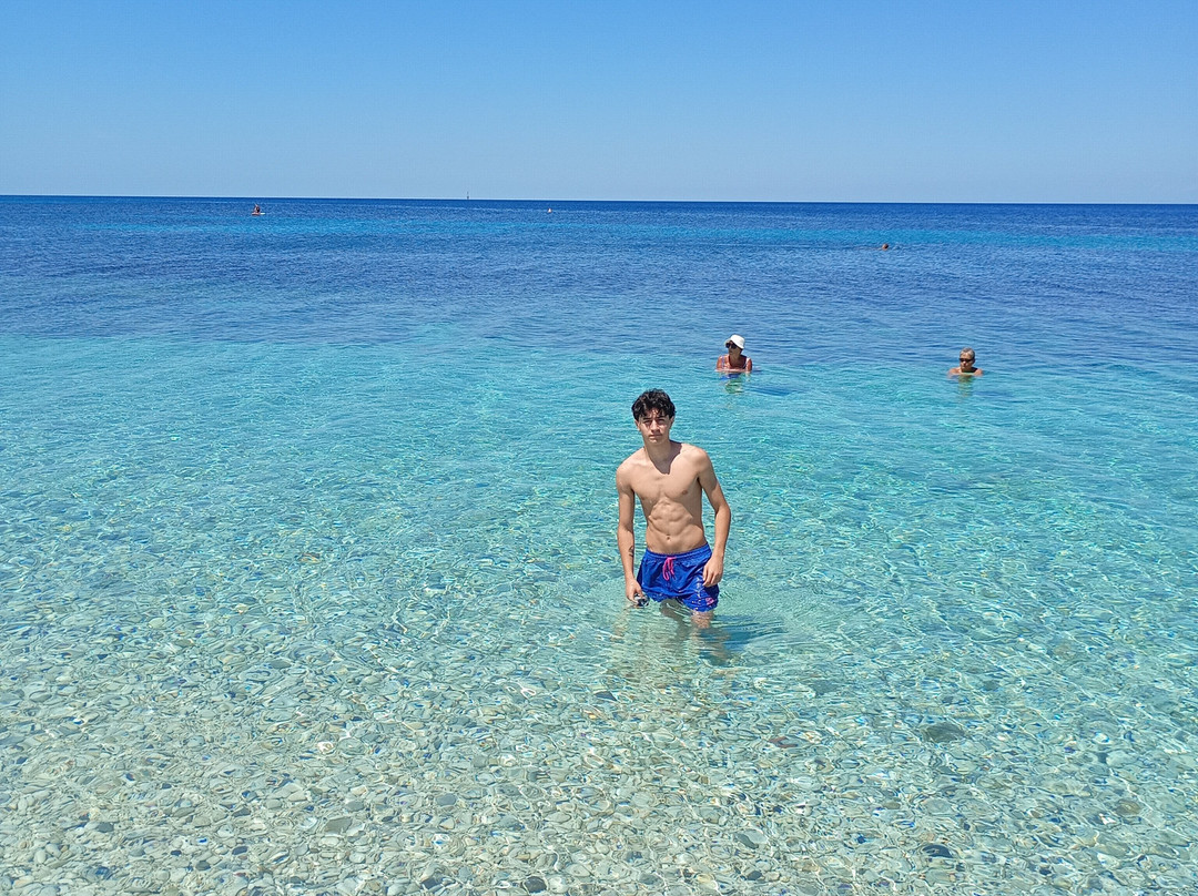 Spiaggia delle Ghiaie-费拉约港必去景点