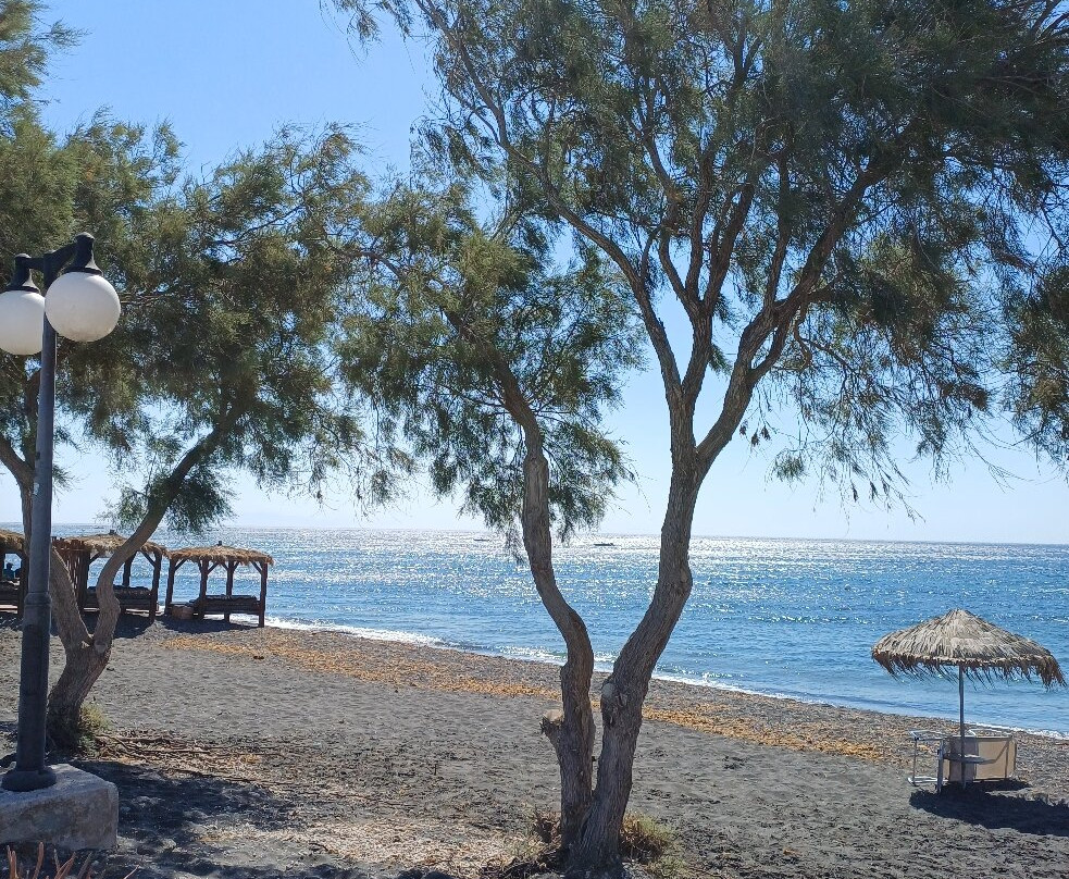 Perivolos Beach-佩里沃罗必去景点