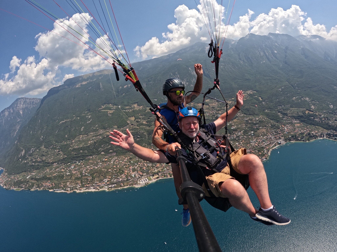 Fly2Fun Tandem Paragliding-马切尔西涅必去景点