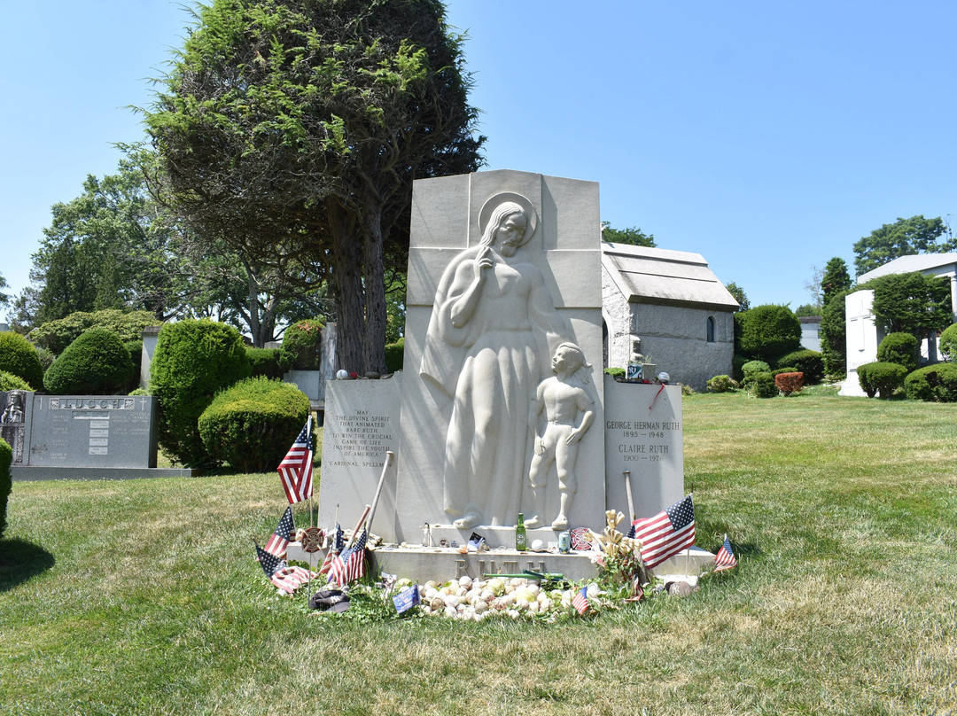 Gate of Heaven Cemetery-Hawthorne必去景点