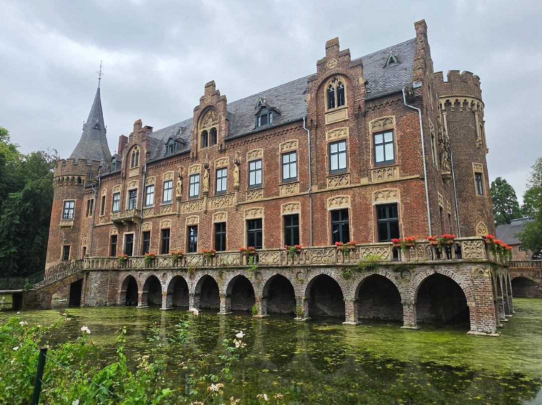 Schloss Paffendorf-Bergheim必去景点
