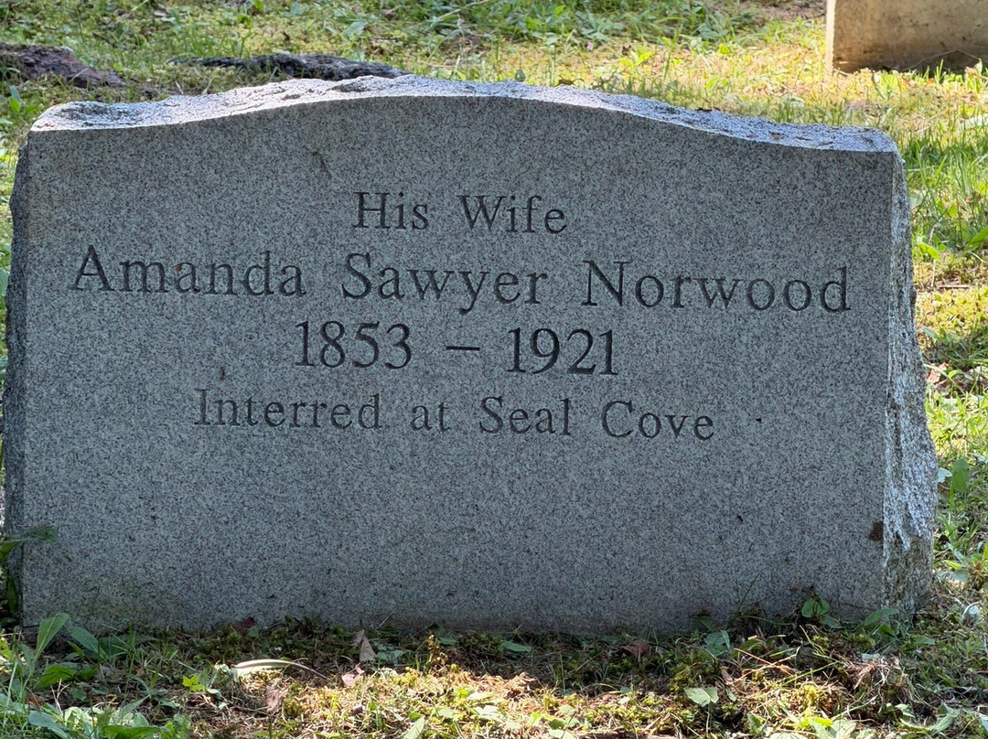 Merriman Cemetery-Owls Head必去景点