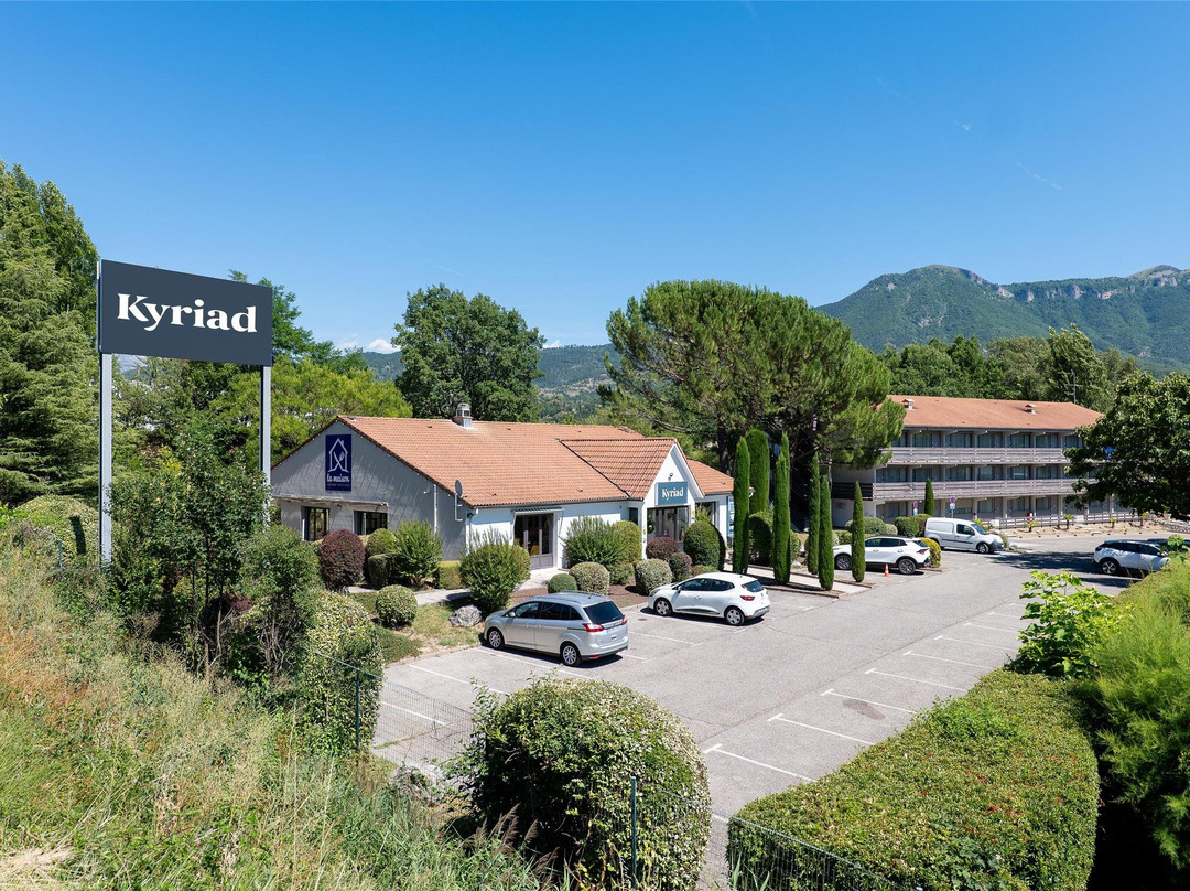 Alpes-de-Haute-Provence酒店住宿-钟楼蒂尼乐邦酒店