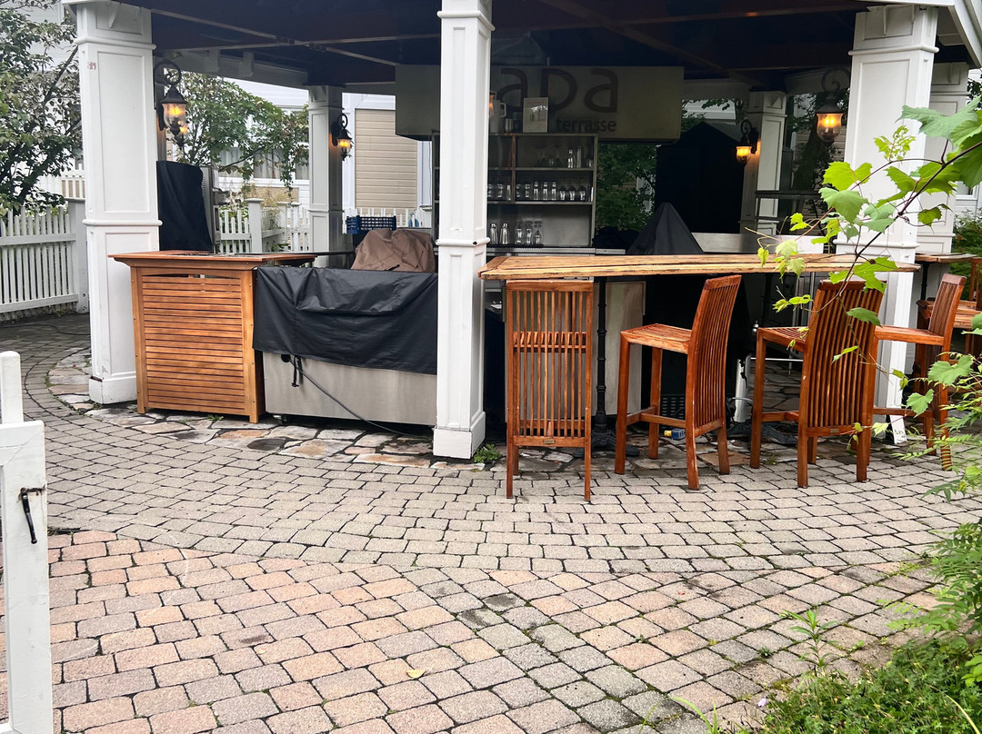 博讷恩特酒店主图