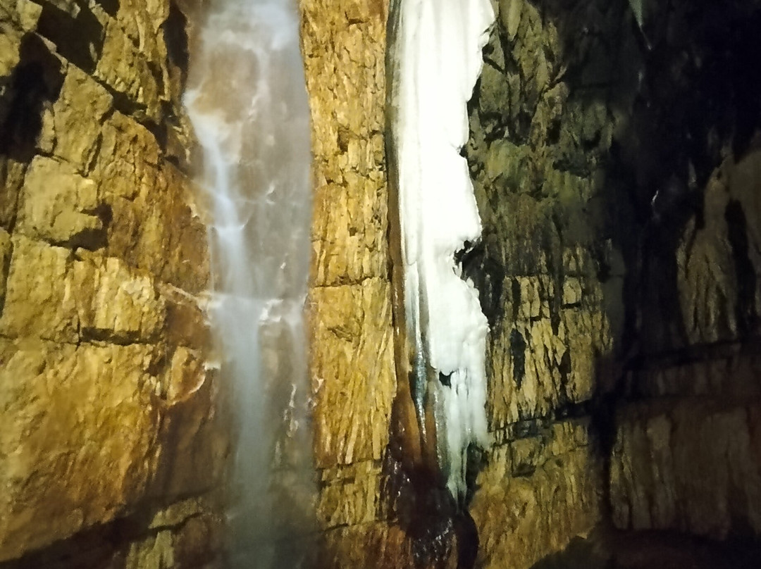Grotte di Stiffe-San Demetrio ne' Vestini必去景点