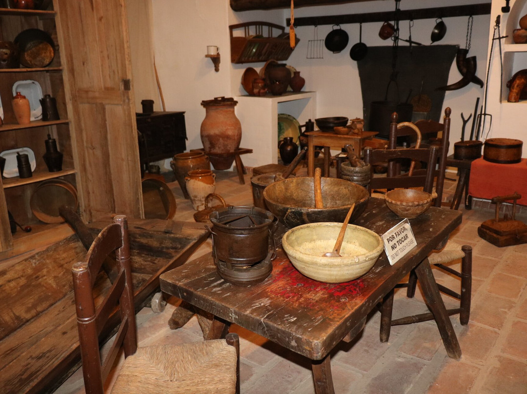 Consorcio Museo Etnografico Extremeno Gonzalez Santana-Olivenza必去景点