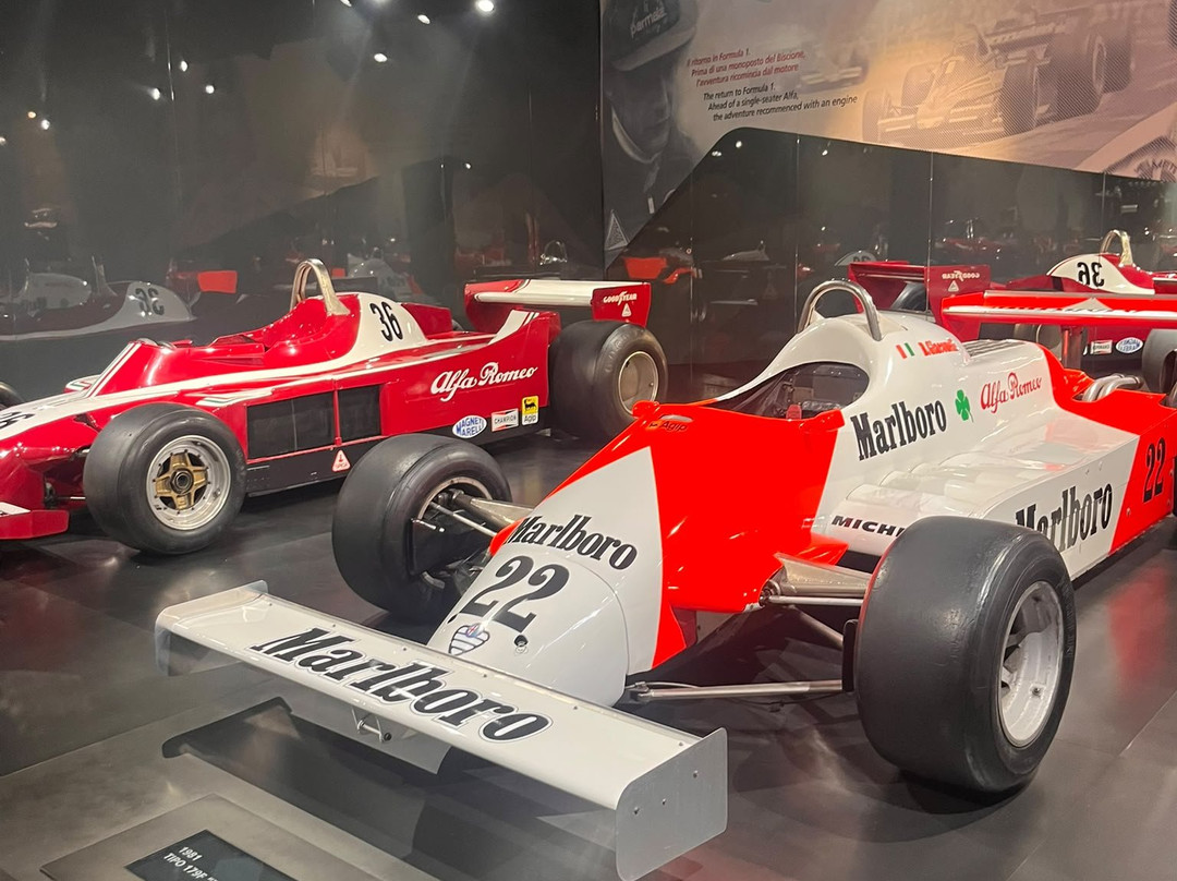 Museo  Alfa Romeo-阿雷塞必去景点