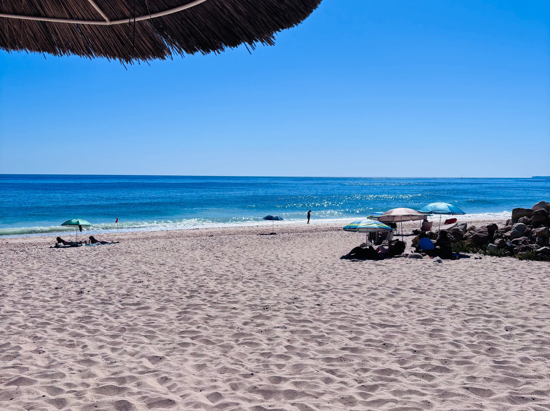 Praia Das Cabanas Velhas-Burgau必去景点