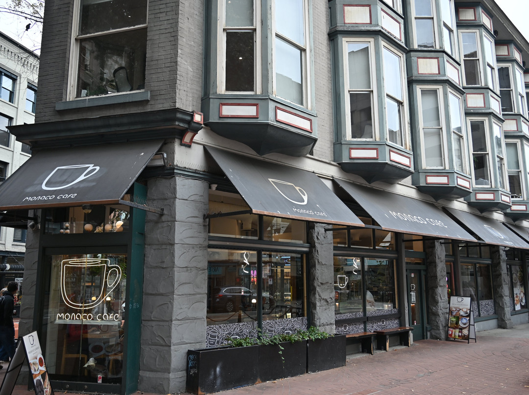 Monaco Cafe