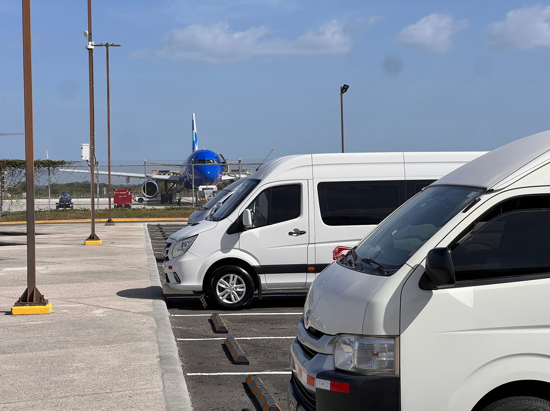 LIR Airport Shuttle (formerly Costa Rica Northwest)-利比里亚必去景点