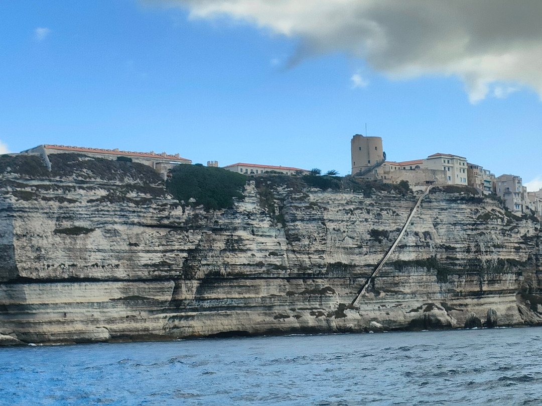 Bonifacio cliffs and caves-博尼法乔必去景点