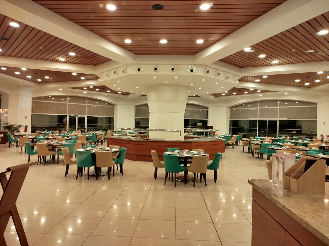 St Raphael Resort主图