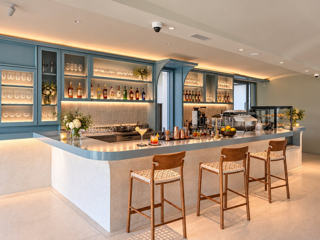 Craft Café & Bar At Karon Phuket