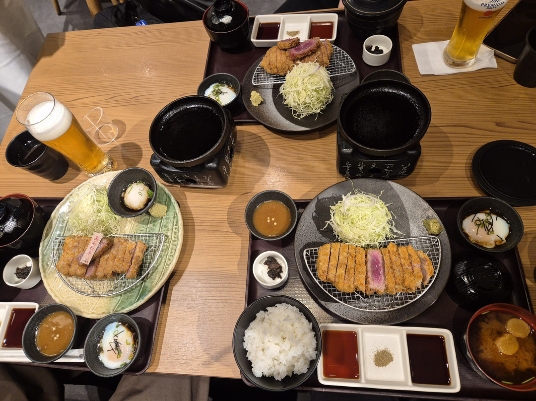 Gyukatsu Kyoto Katsugyu Doutonbori Nakaza Cuidaore Bldg