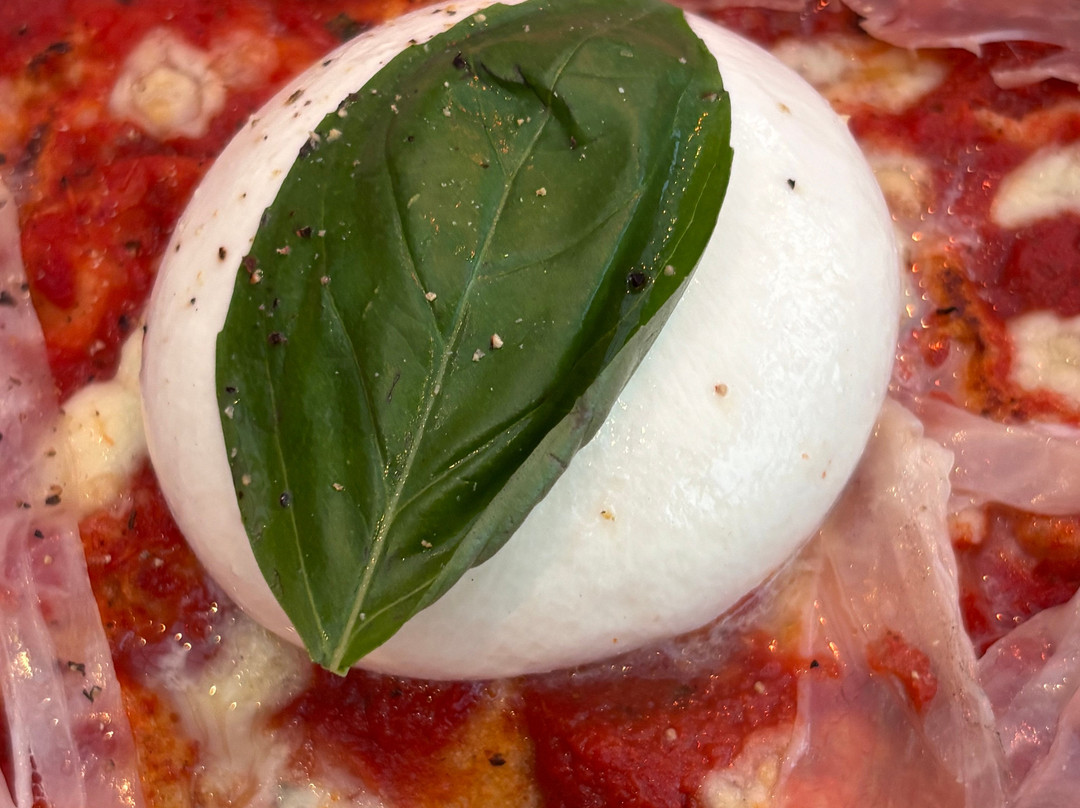 Volare Italian Kitchen & Pizzeria