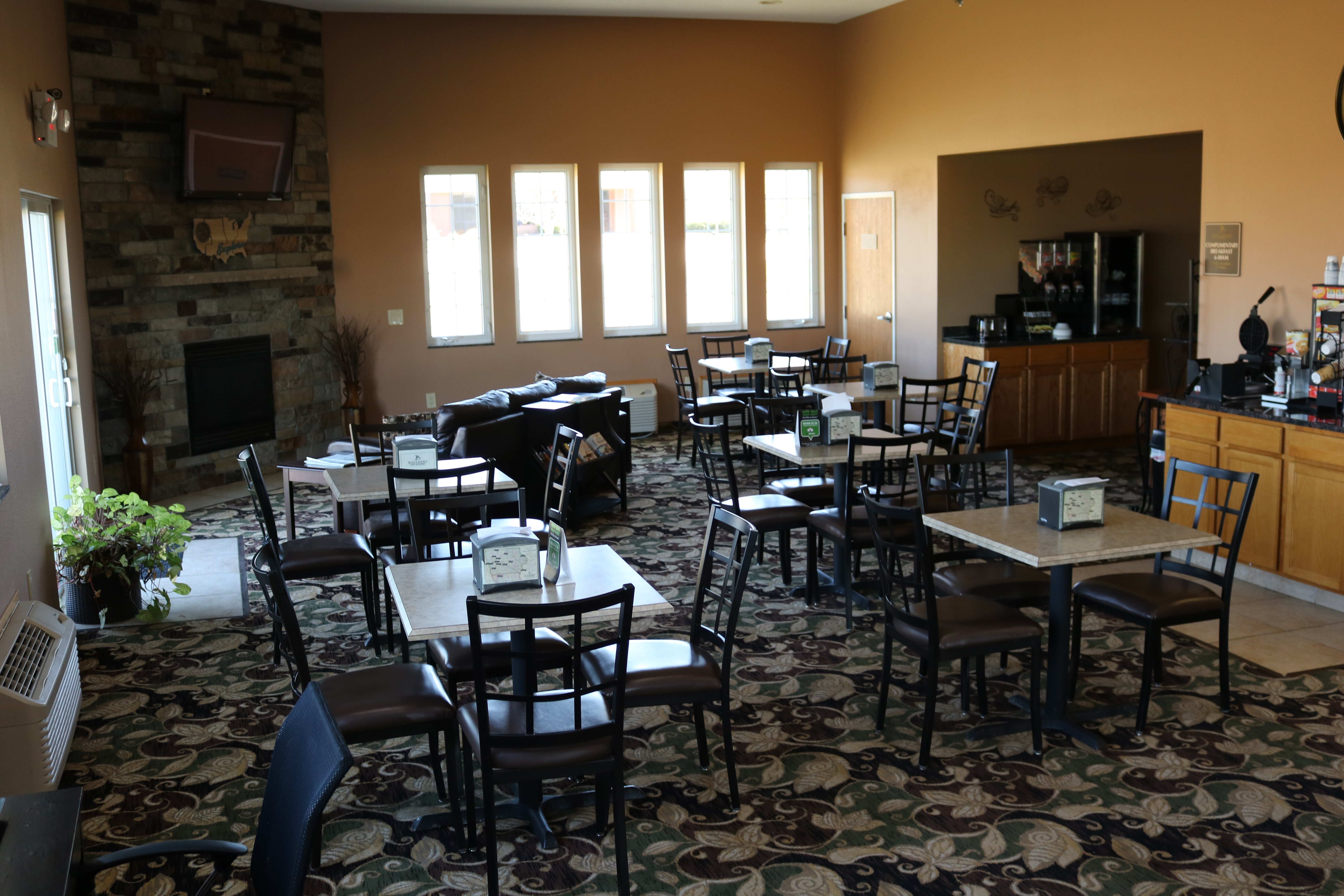 Rock Island Inn & Suites-官方
