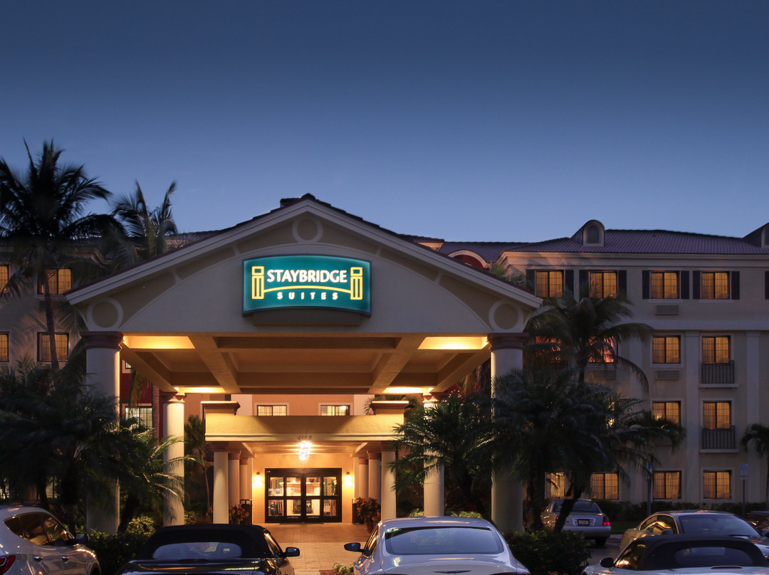 Compass Hotel By Margaritaville Naples