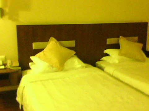 美华荷泰酒店主图