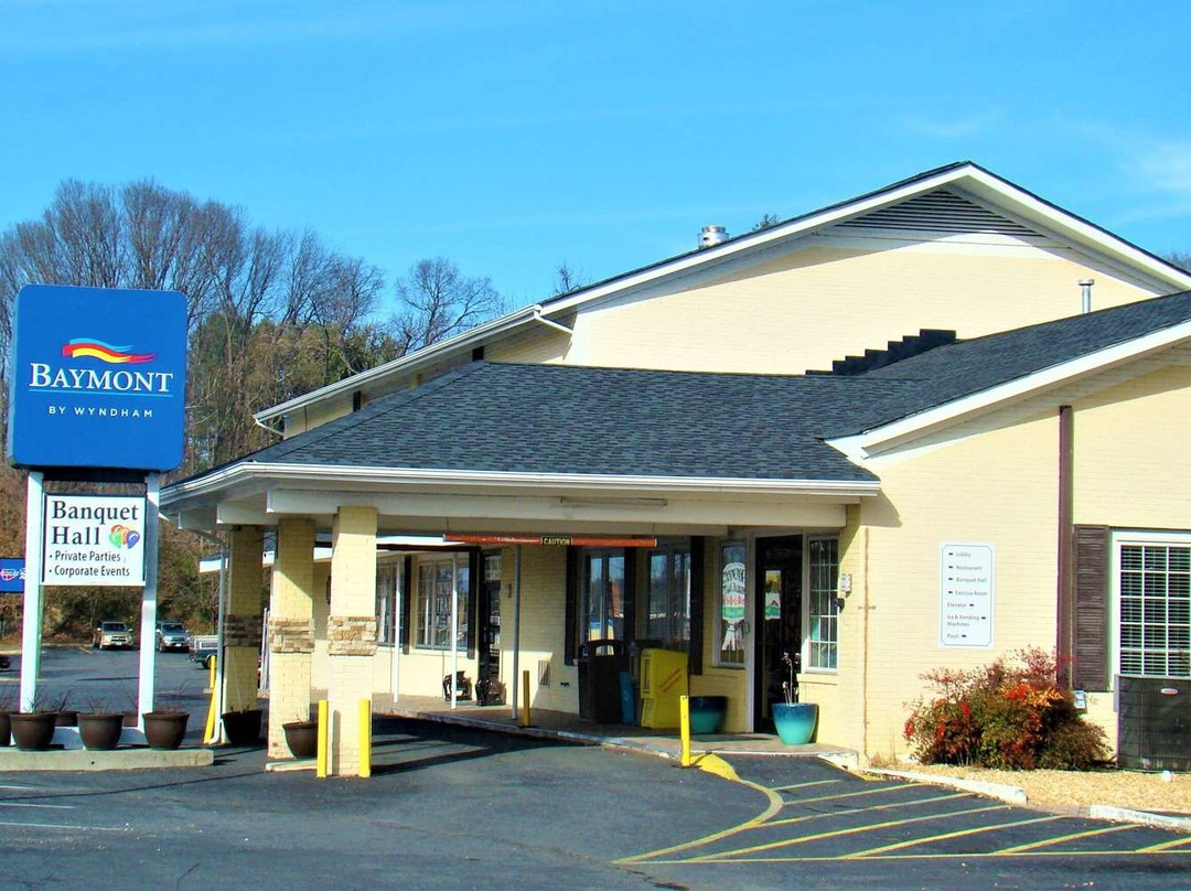 Baymont by Wyndham Front Royal Near Shenandoah National Park