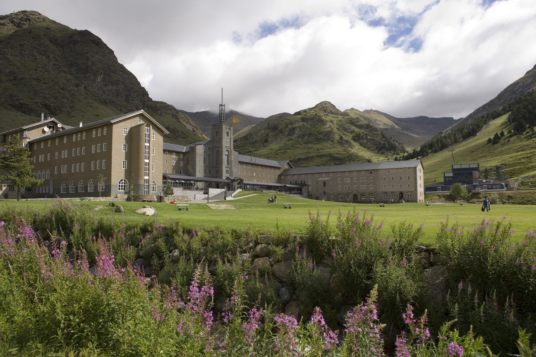 Hotel Vall De Núria-官方