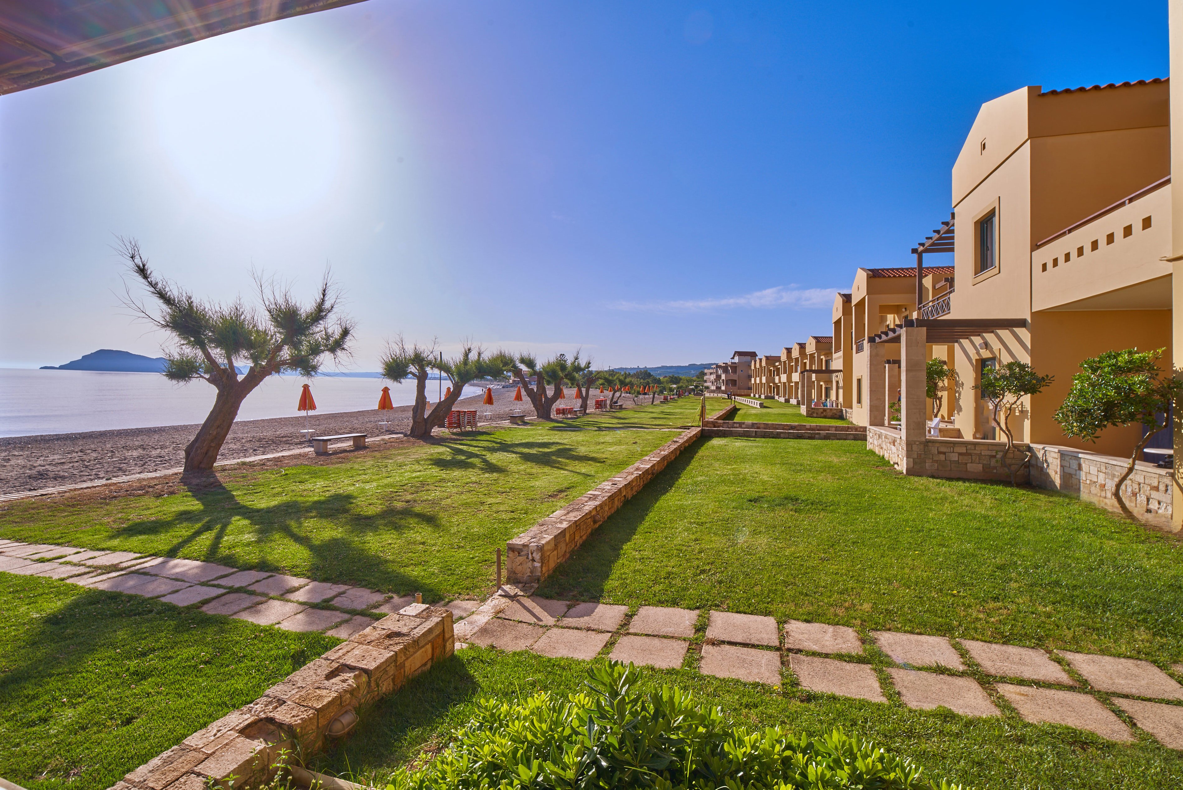 Silver Beach Hotel-官方