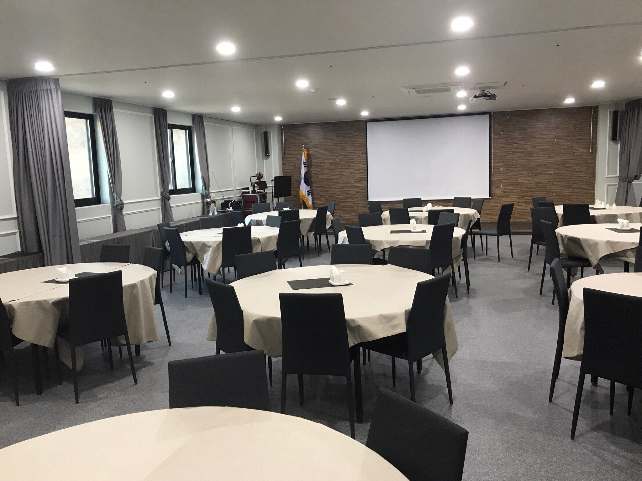 CM Park Hotel-官方