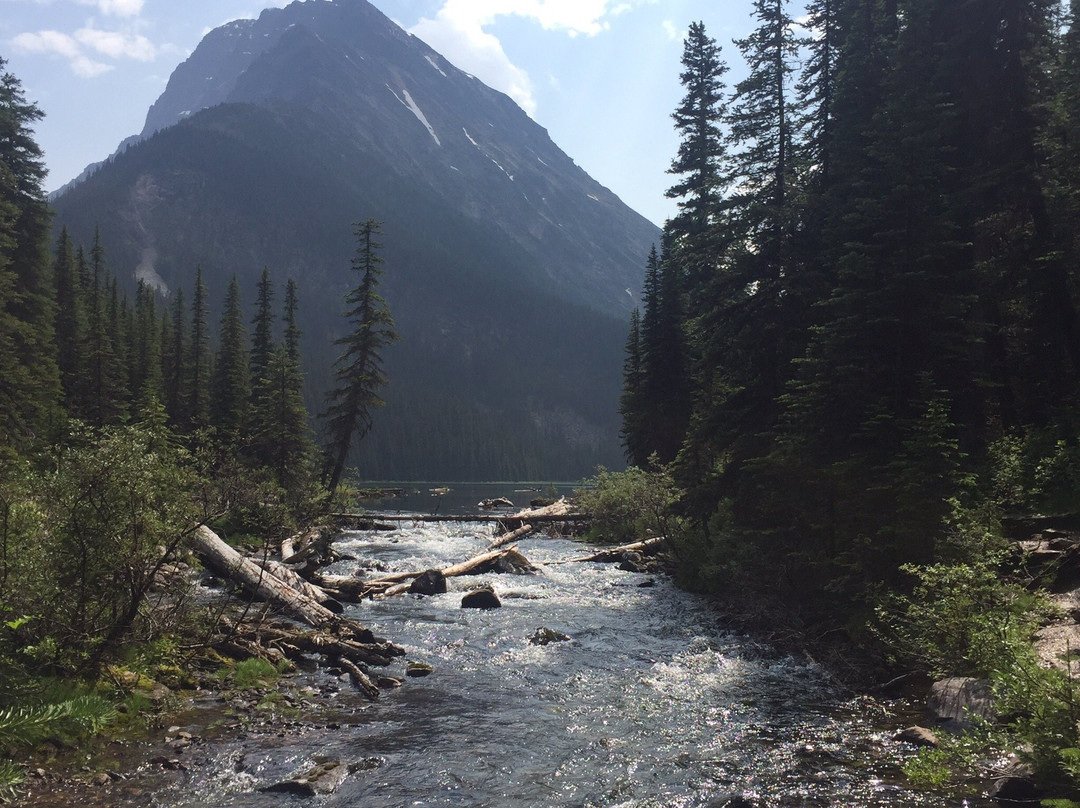 Twin Butte旅游景点-Geraldine Lakes
