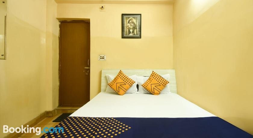 SPOT ON 75717 Hotel Welcome