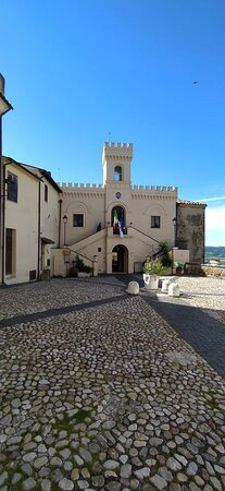 Palazzo Orsini-Stimigliano必去景点