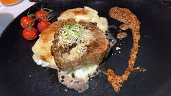 Eira Ski Lodge主图