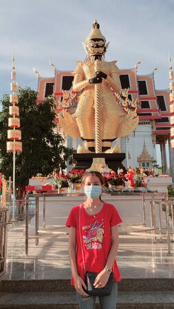 Wat Jula Manee景点图片