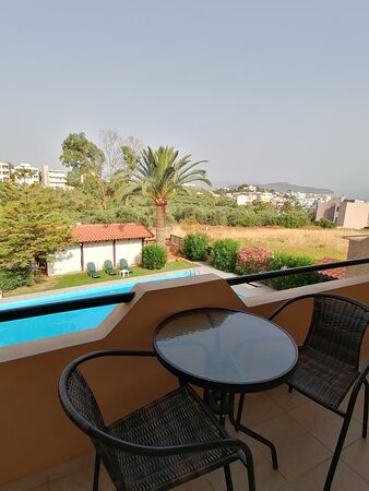 Argo Apartments主图