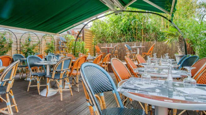 Le Mesnil-le-Roi餐馆和美食-Le Bistrot Du Coin