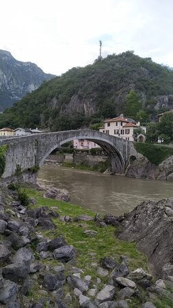 Ponte Di Montecchio景点图片