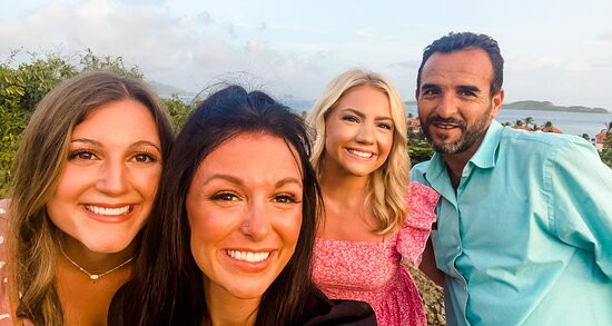 Abraham Taxi and Tours Services-夏洛特阿马利亚必去景点