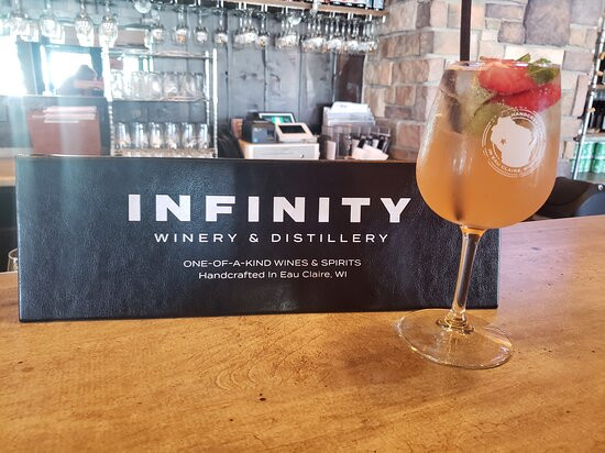 Infinity Beverages Winery & Distillery-欧克雷尔必去景点